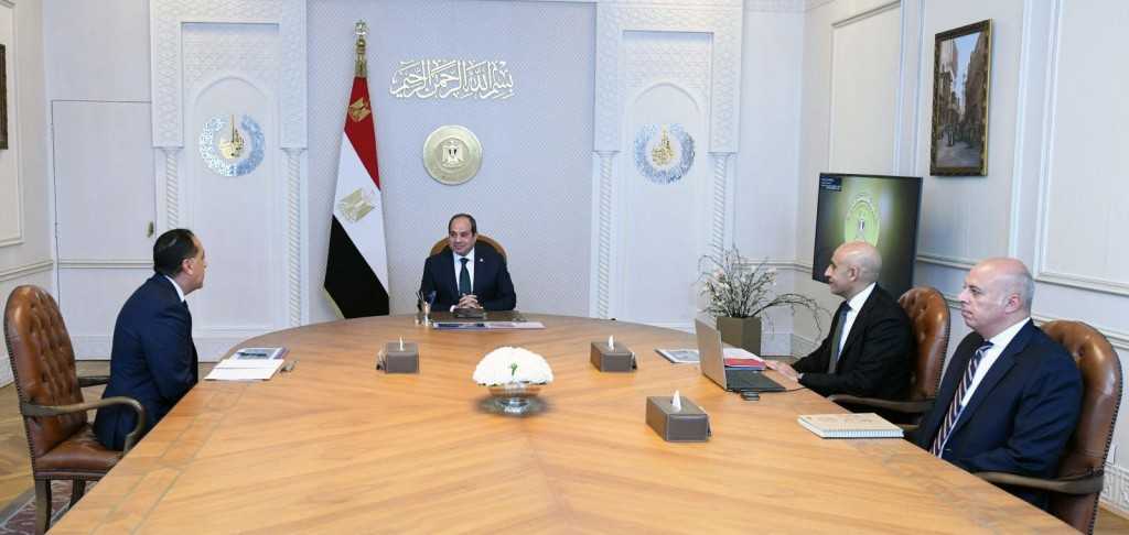 الرئيس السيسي يضطلع على الموقف التنفيذي لتدريس مادة البرمجة والذكاء الاصطناعي و التوسع في مدارس التكنولوجيا