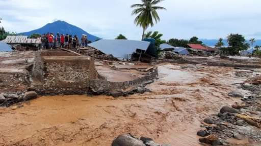 علماء طقس: الفيضانات الشديدة في آسيا تتفاقم بفعل... علماء طقس: الفيضانات الشديدة في آسيا تتفاقم بفعل التغير المناخي