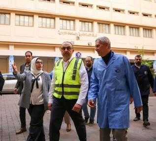 محمد شيمي يتفقد خطوط الإنتاج بشركة القاهرة للأدوية... محمد شيمي يتفقد خطوط الإنتاج بشركة القاهرة للأدوية في شبرا