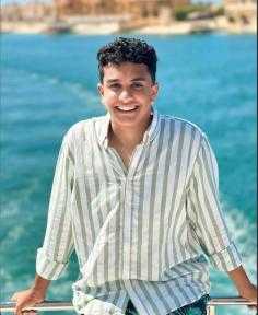 عائلة أبو ساري تتقدم  لابن العم محمد ساري بالتهنئة على قبوله بكلية الشرطة