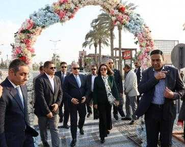 وزيرة التنمية المحلية ومحافظ الإسماعيلية يفتتحان ميدان ”الإسماعيلية”  والمرحلة الأولى من أعمال تطوير طريق البلاجات السياحي