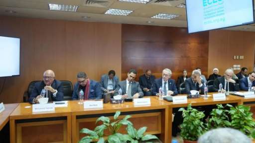 المركز المصري للدراسات الاقتصادية اجتماعاً موسعاً مع السيد... المركز المصري للدراسات الاقتصادية اجتماعاً موسعاً مع السيد أحمد كجوك وزير المالية لمناقشة ملامح الحزمة الثانية من التيسيرات الضريبية والجمركية