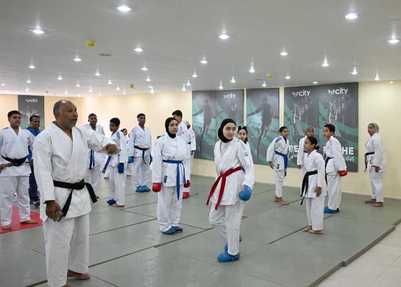 الدكتور مدبولي يتفقد حمام السباحة الأوليمبي ”سيتي كلوب” في الأقصر