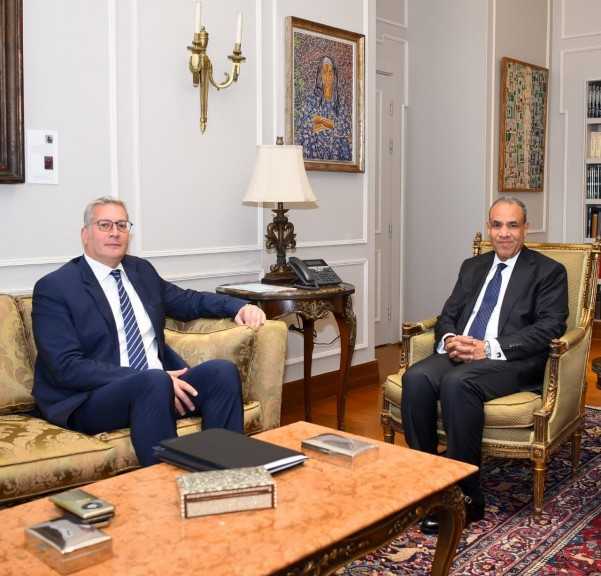 وزير الخارجية يستقبل وزير البترول والثروة المعدنية