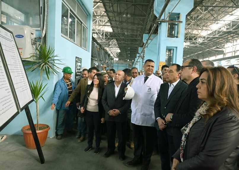 افتتاح المرحلة الأولى من مشروع ”أوبيليسك لتوليد الكهرباء من الطاقة الشمسية” بنجع حمادي