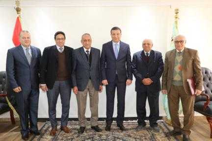 وزير الزراعة يستقبل مجلس إدارة ”فلاحة البساتين” ويبحث سبل تعزيز التعاون المشترك