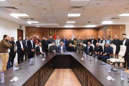 وزير يناقش مقترحات شركات إلحاق العمالة بالخارج لإزالة المعوقات والتحديات التي تواجهها