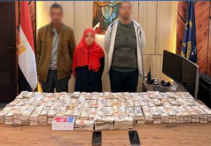 ضبط سائق استولى على حقيبة بها 8مليون جنيه من عامل بمحل مجوهرات في النزهة