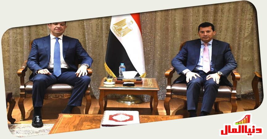 وزير الشباب والرياضة 