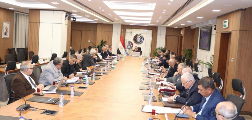 إيرادات ”القابضة المعدنية” تتجاوز 28 مليار جنيه في 5 أشهر