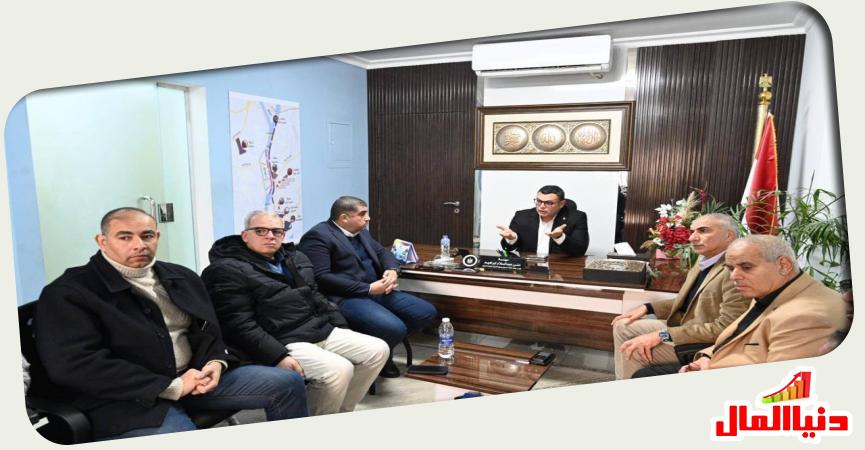 اجتماع وزير الإسكان 