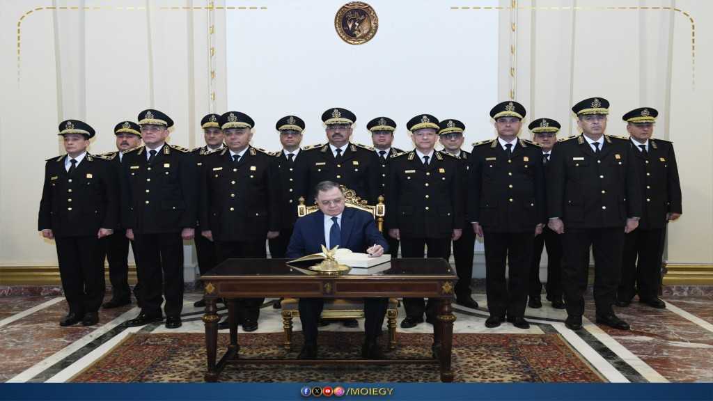 وزير الداخلية يتقدم بالشكر والتهنئة للرئيس الجمهورية بمناسبة عيد الشرطة الـ 74