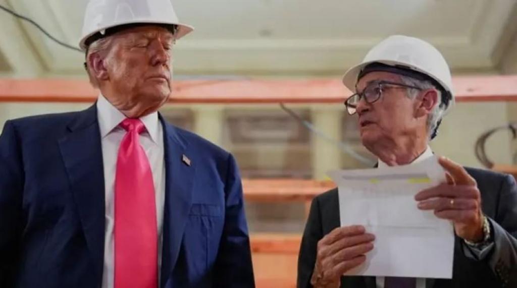 الفيدرالي الأميركي يبقي على معدلات الفائدة من دون تغيير وترامب يعترض