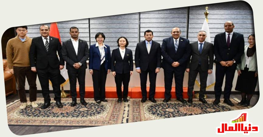 وزير الشباب والرياضة