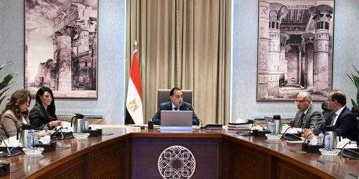 رئيس الوزراء يتابع الموقف التنفيذي الحالي لمشروعات حماية الشواطئ
