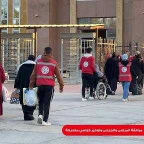 الهلال الأحمر المصري يواصل خدماته الإنسانية في ترحيب وتحية الأشقاء الفلسطينيين وإرسال 7,350 طن من المساعدات عبر قافلة زاد العزة رقم 130.