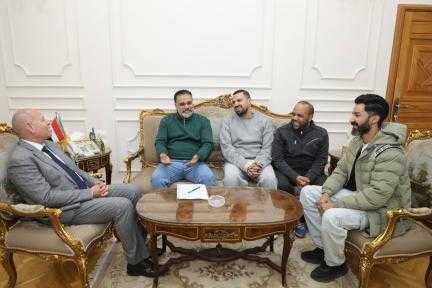 محافظ القاهرة يلتقي بمنظمي «مائدة إفطار رمضان الشهيرة بالمطرية »