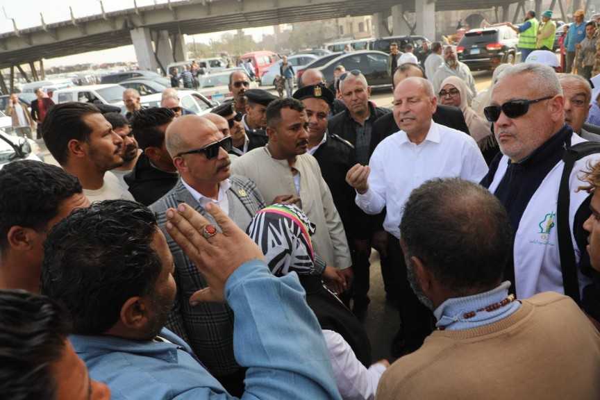 محافظ القاهرة «سوق الحمام» بالسيدة عائشة تاريخي ولن يتم إزالته