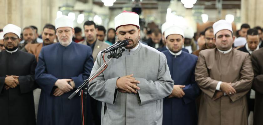 بتوجيهات الأمام الأكبر .. محمد جادو أول طال بجامعي يؤم المصلين في صلاة التراويح بالأزهر الشريف