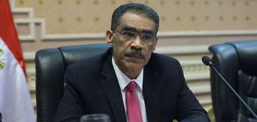 وزارة الإعلام المصرية تصدر تؤكد دعم مصر الكامل للأشقاء العرب وتطالب الإعلاميين  ورواد وسائل التواصل الاجتماعي  بوقف السجال للحفاظ على مصالح الأمة