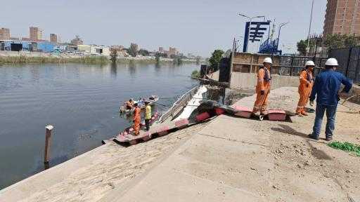 الجهاز التنظيمي والقابضة للمياه:  لا تأثير على جودة مياه الشرب نتيجة تسرب بقعة سولار بترعة الإسماعيلية