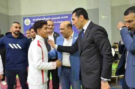 وزير الشباب والرياضة يدعم أبطال الووشو كونغ فو وزير الشباب والرياضة يدعم أبطال الووشو كونغ فو
