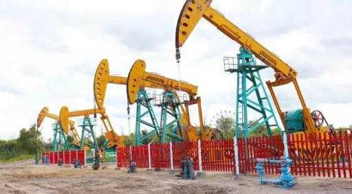 تراجع العقود الآجلة  وخام برنت يهبطت 72 سنتاً، أو 0.8% عند التسوية ليستقر عند 95.20 دولار للبرميل