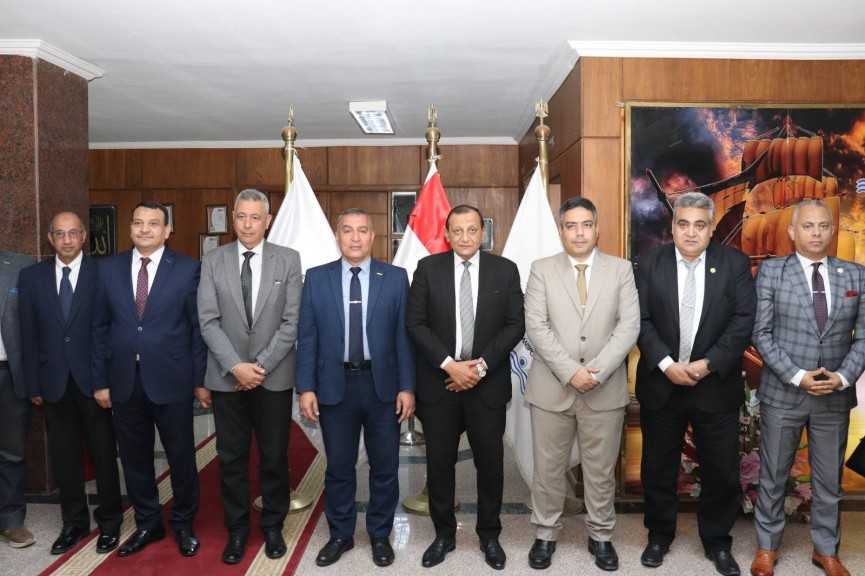 «شركة التمساح» تبني و تورد 4 قاطرات بحرية و3 لنشات حديثة للهيئة العامة لموانئ البحر الأحمر