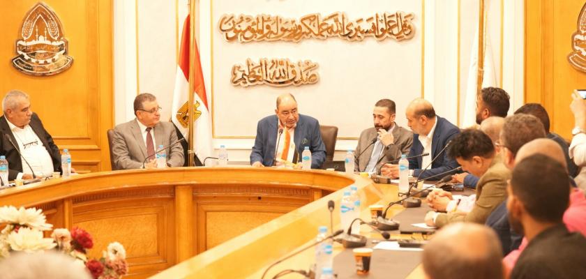 رئيس شعبة المستلزمات الطبية : نتحفظ على دعوات برلمانية بفرض التسعيرة الجبرية