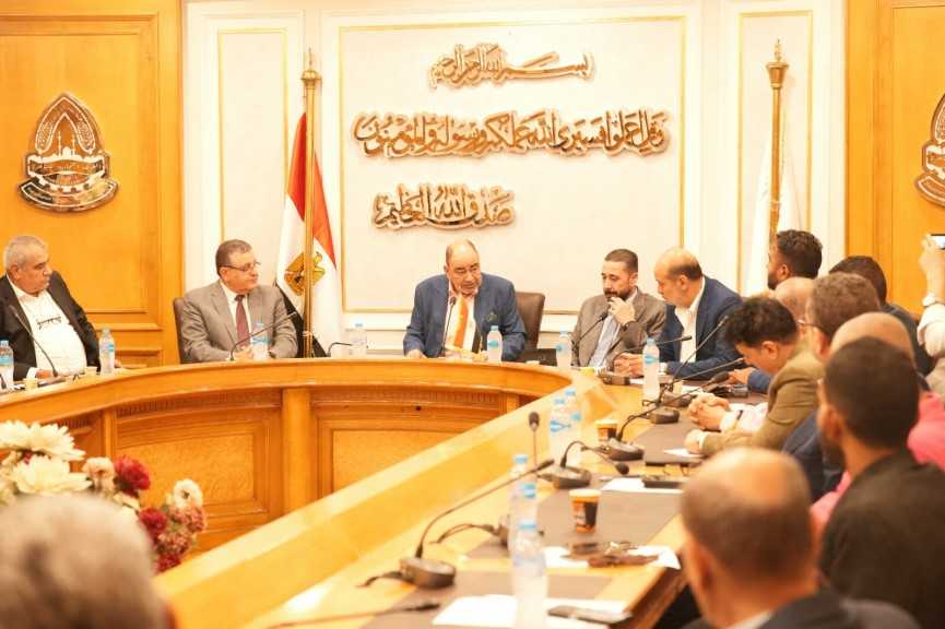 رئيس شعبة المستلزمات الطبية : نتحفظ على دعوات برلمانية بفرض التسعيرة الجبرية