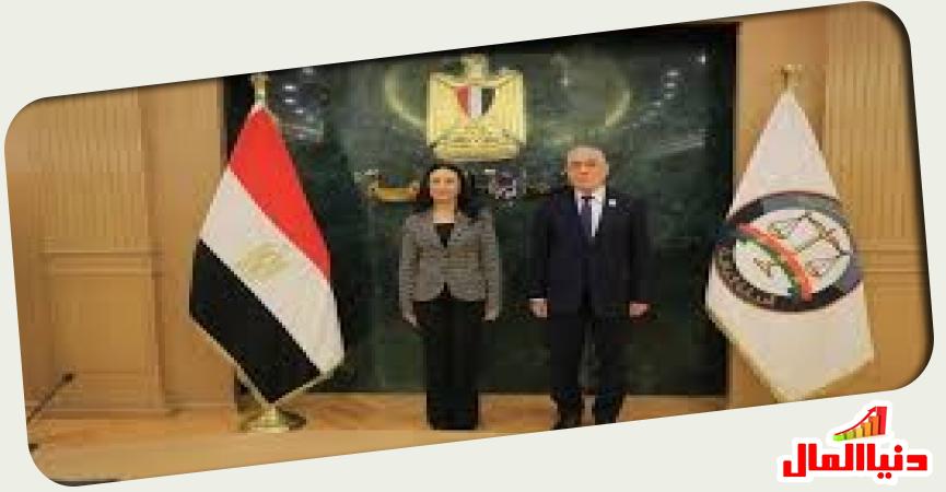 النائب العام - وزيرة التضامن الاجتماعي 