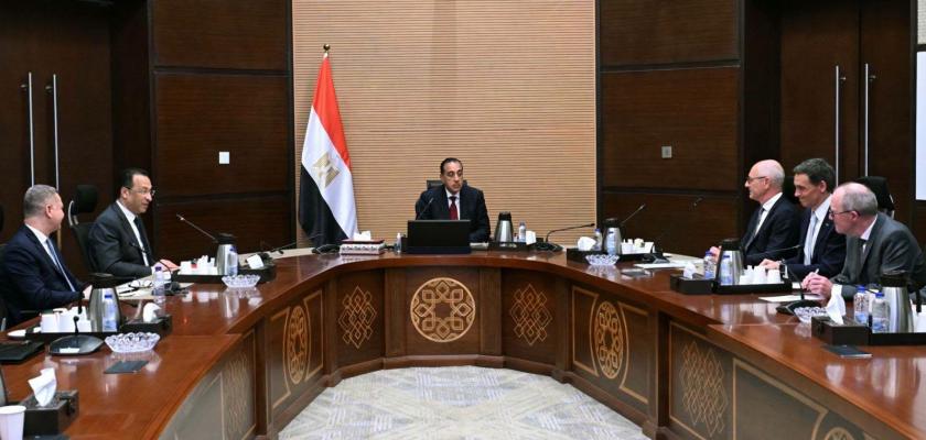 رئيس الوزراء يلتقي الرئيس التنفيذي لشركة «فاليو» الفرنسية