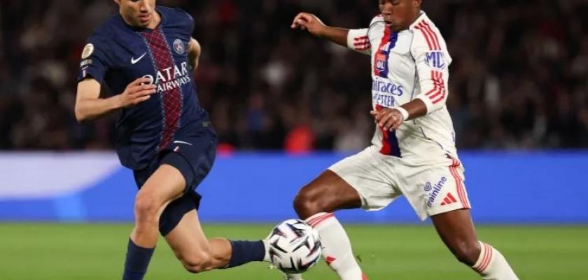 حكيمي ينتقد إندريك لاستفزازه جماهير سان جيرمان