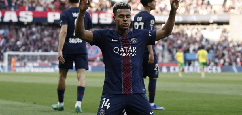 سان جيرمان يفوز على نانت بثلاثية نظيفة ويعزز صدارته للدور الفرنسي