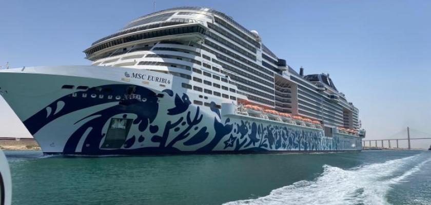 سفينة الركاب السياحية MSC EURIBIA إحدى أكبر سفن الرحلات البحرية في العالم تختار العبور من قناة السويس