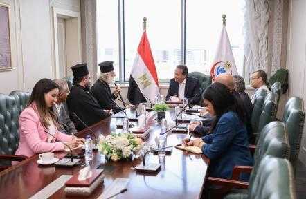 وزير الصحة يستقبل بابا الروم الأرثوذكس لبحث إنشاء مستشفى بالإسكندرية