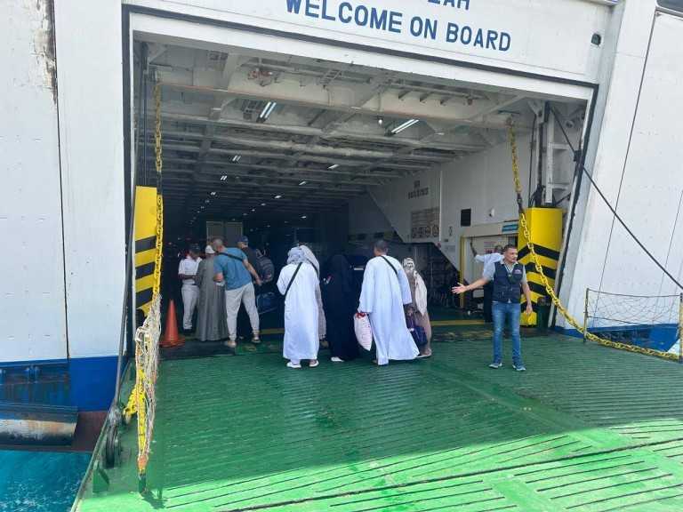 انطلاق أولى أفواج الحج البري من ميناء نويبع البحري وسط استعدادات مكثفة من هيئة موانئ البحر الأحمر