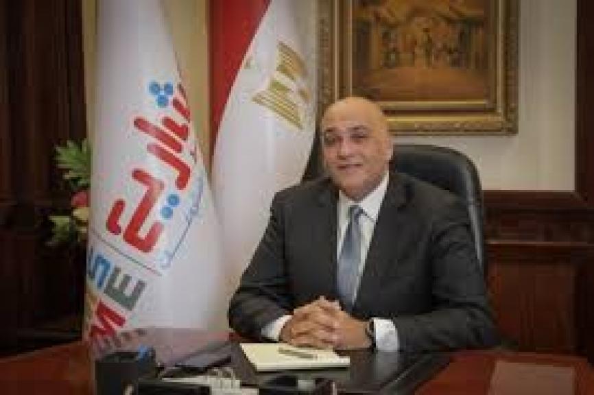جهاز تنمية المشروعات يفتتح معرض أوكازيون للأثاث الدمياطي بالتعاون مع الغرفة التجارية بدمياط