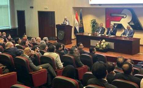 رئيس الهيئة العامة للرقابة المالية يبحث معايير تنظيم إعادة التأمين مع ممثلي الشركات