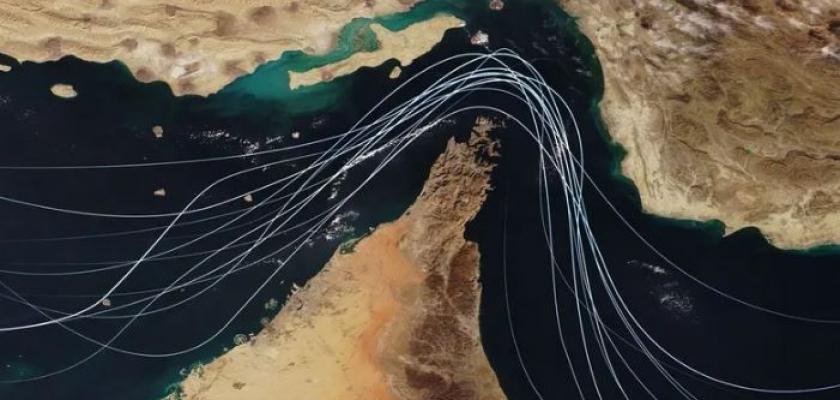 إيران تعلن عبور 33 سفينة مضيق هرمز بعد حصولها على تصريح