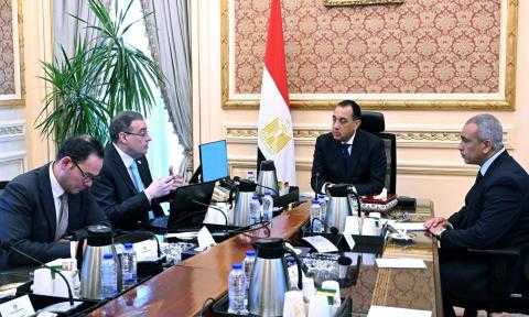 رئيس الوزراء يتابع مع رئيس ”الجهاز المركزي للتنظيم... رئيس الوزراء يتابع مع رئيس ”الجهاز المركزي للتنظيم والإدارة” مستجدات ملف الإصلاح الإداري وتطوير الأداء الحكومي