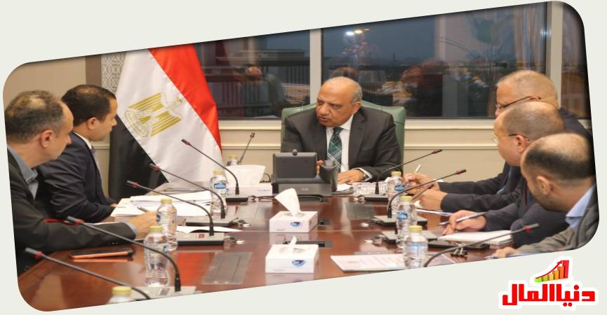 اجتماع وزير الكهرباء 