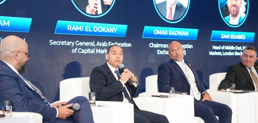 الدكتور إسلام عزام يستعرض مستجدات تطوير سوق رأس المال خلال مشاركته في مؤتمر ”بورتفوليو مصر 2026”
