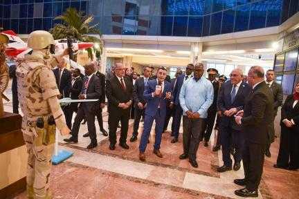 رئيس جمهورية الكونغو الديمقراطية الشقيقة يزور الهيئة العربية للتصنيع.. ويشيد بالقدرات التصنيعية المتطورة بالهيئة