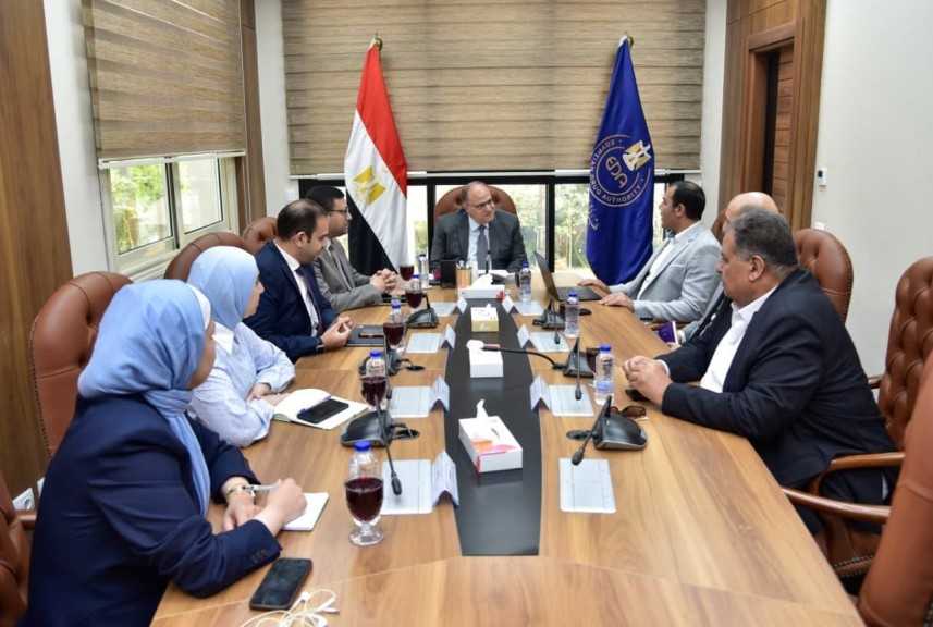 الغمراوي يبحث مع ممثلي شركة ”إينوفاشين” توطين صناعة المواد الخام الدوائية ونقل التكنولوجيا