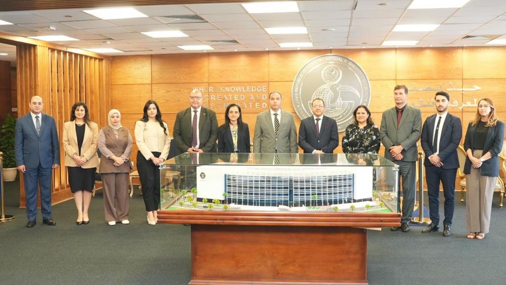 الهيئة العامة للرقابة المالية تستضيف وفدًا من لجنة تنظيم عمليات البورصة الجزائرية
