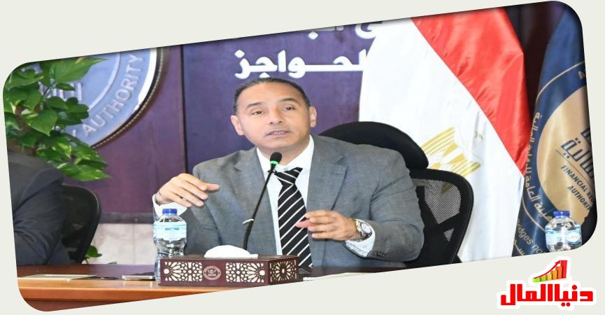 دكتور إسلام عزام 