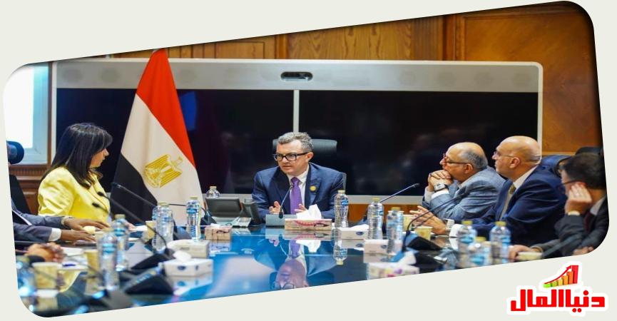 وزير التخطيط والتنمية الاقتصادية 