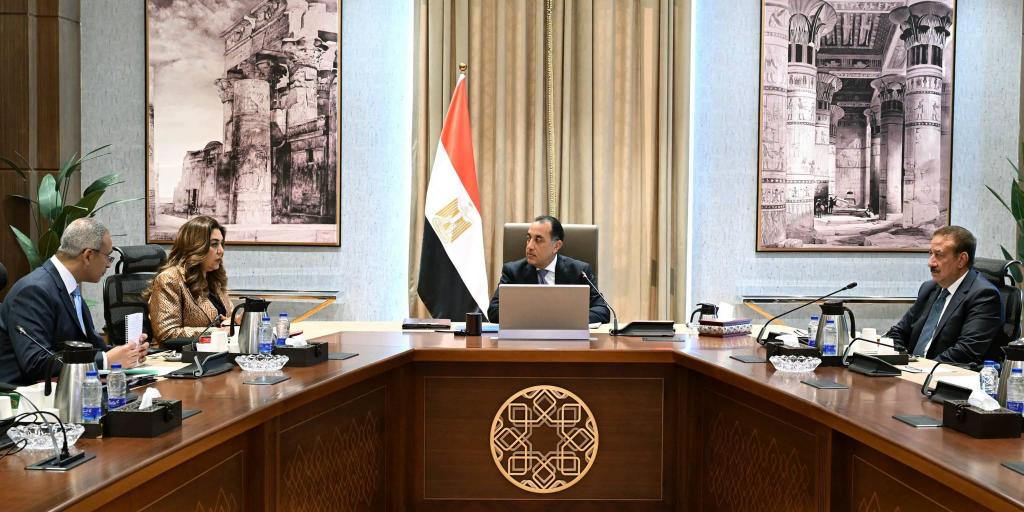 إدراج تطوير 34 منطقة سكنية قديمة ووضع خطة لتطوير 32  منطقة أخرى بمحافظة بورسعيد