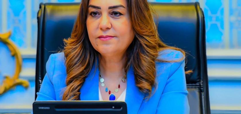 وزيرة البيئة تستعرض الأنشطة الاستثمارية التى يمكن إنشاؤها بمحيمات «سانت كاترين ونبق، ورأس محمد، والصحراء البيضاء»